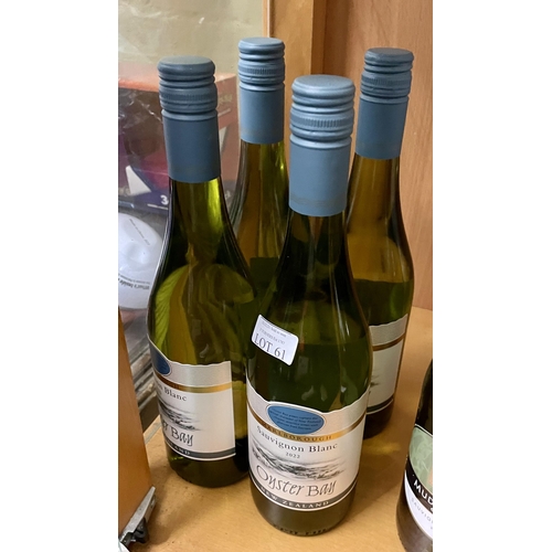 61 - 4 X BOTTLES OF MARLBOROUGH OYSTER BAY SAUVIGNON BLANC