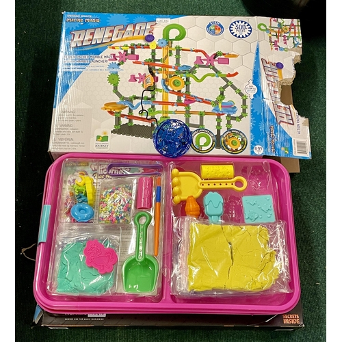 183 - MIXED TOY LOT - BOXED MARBLE MANIA PLAY SET, BOXED MAGIC TRICK SET, SAND PLAY SET