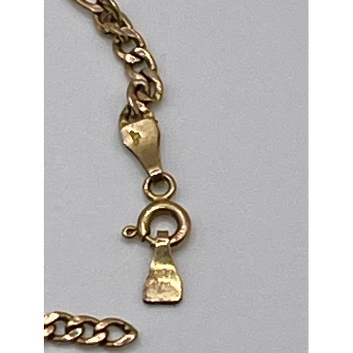 344 - 9CT YELLOW GOLD FIGARO BRACELET - MARKED 'ITALY' -19CMS L NB link has come away from anchor needs re... 