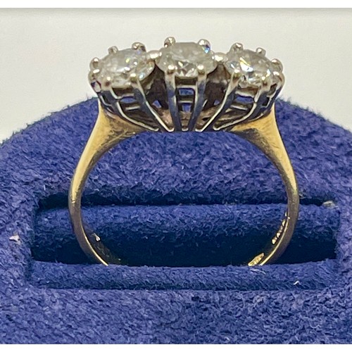 355 - 18CT YELLOW GOLD TRIO DIAMOND RING -H/M LONDON IMPORT 1997 - THREE GRADUATED DIAMONDS OF 1.22CTS SIZ... 