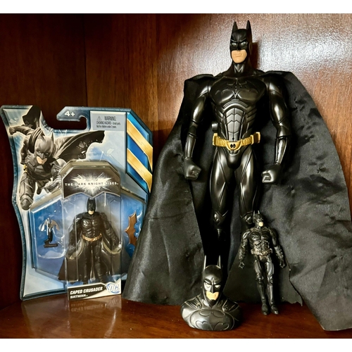 467 - BATMAN DARK KNIGHT FIGURINES