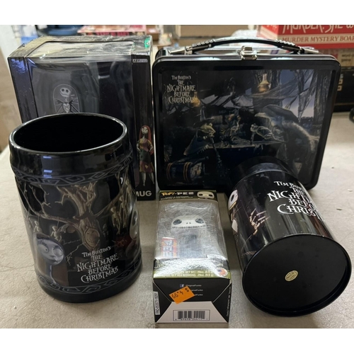 508 - TIM BURTON'S THE NIGHTMARE BEFORE CHRISTMAS - NECA CERAMIC TANKARD, METAL LUNCHBOX, FLASK, 3D MUG BO... 