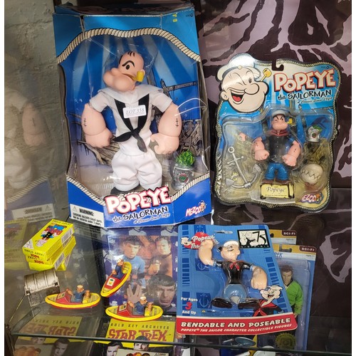 358 - A MEZCO POPEYE THE SAILORMAN FIGURINE, A KING FEATURES BENDABLE POPEYE (CARDED), ANOTHER MEZCO CLASS... 