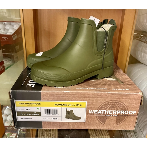 235 - BOXED PAIR OF WEATHERPROOF LADIES WATERPROOF ANKLE BOOTS - OLIVE GREEN - UK 4