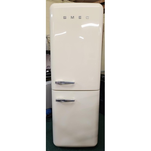 215 - Smeg 50's Style Freestanding Fridge Freezer, Right-Hand Hinge - CREAM - G.W.O. (SUPERFICIAL CRACK TO... 
