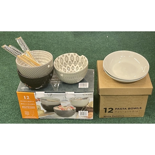 100 - BOXED SET OF X11 WHITE PORCELAIN PASTA BOWLS, WITH X3 SIGNATURE LIVING RAMEN BOWLS WITH CHOP STICKS