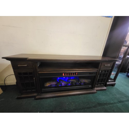 218 - TRESANTI EVERETT MEDIA MANTEL FIREPLACE IN CLASSIC FLAME AND CLASSIC FAN 2 IN 1 ELECTRIC FIREPLACE A... 