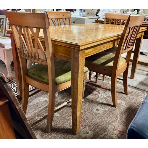 303 - A MODERN CROSSBANDED INLAID DINING SUITE COMPRISING -A RECTANGULAR LIGHT/GOLDEN OAK DINING TABLE - O... 