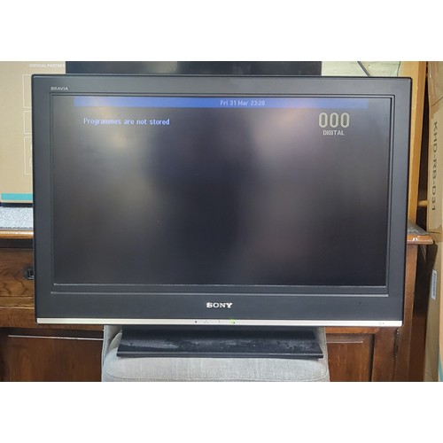 362 - SONY LCD COLOUR TV 32