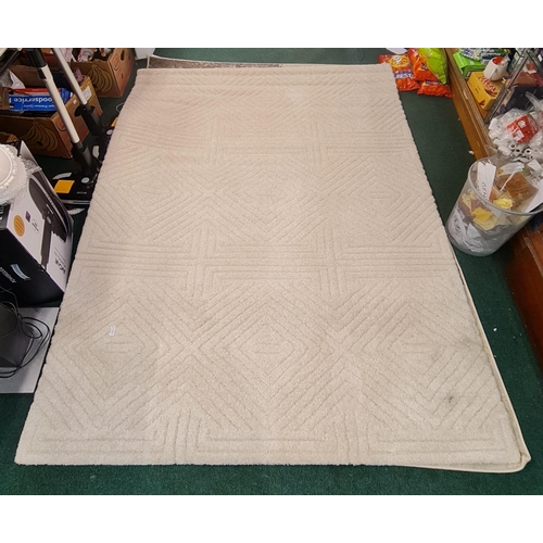 56 - GERTMENIAN PLUSH STEP AREA RUG - 160CM X 214CM (1.6M X 2.1M) - EMBOSSED CHEVRON DESIGN