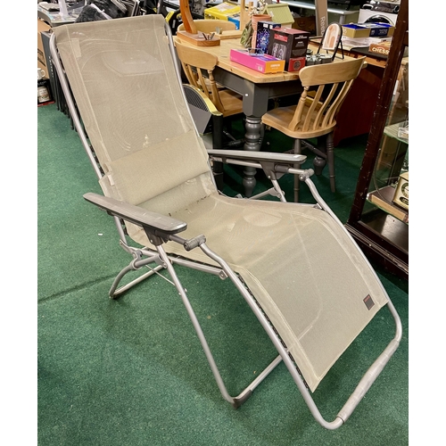 289 - LAFUMA FOLDING LOUNGER