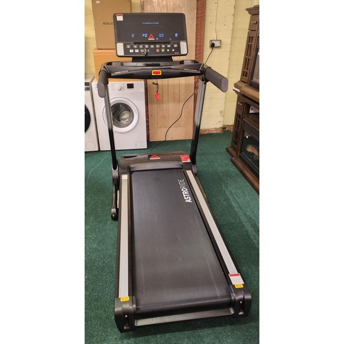 182 - REEBOK ASTRORIDE A6.0 TREADMILL 15 Power Incline Levels  L 140 x W 50 cm Belt