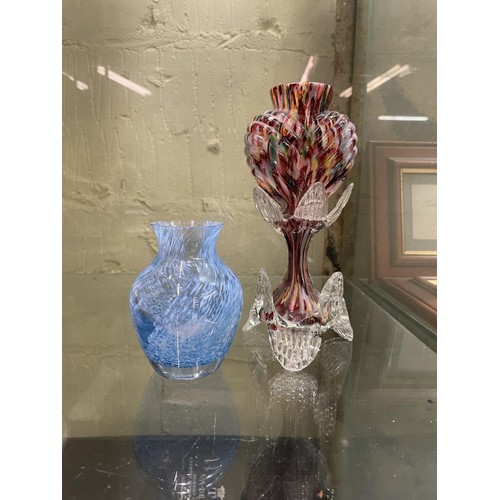 417A - CAITHNESS BLUE GLASS VASE AND A FRANZ WELZ COLOURED GLASS VASE