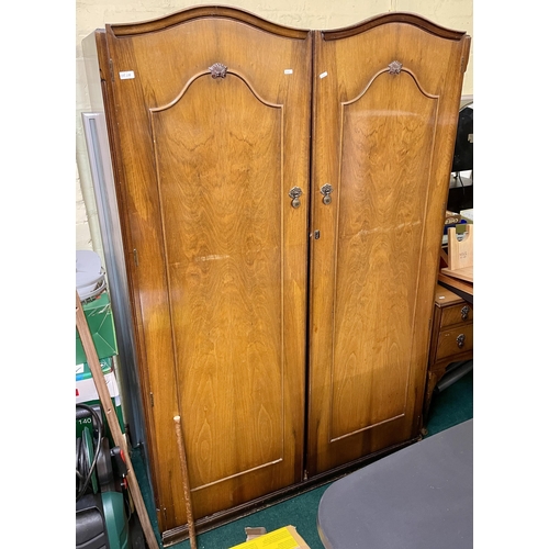 246 - X4 PIECE AUSTIN SUITE BEDROOM SUITE CONSISTING OF DOUBLE DOOR WARDROBE 123CMW X 53CMD X 191CMH, DOUB... 