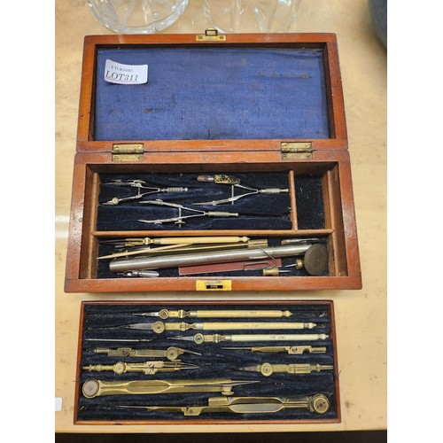 311 - MAHOGANY CASED WW1 DRAFTSMAN SET MARKED WITH MILITARY ARROW AND ASTON 1917 TOGETHER WITH PARTS OF A ... 