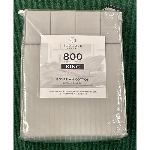 78 - BOUTIQUE LIVING 100% EGYPTIAN COTTON 800 THREAD COUNT 6 PIECE KING SIZE BED SET - DUVET COVER, FITTE... 