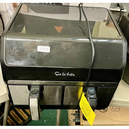 91 - BOXED SUR LA TABLE 10.5L DUAL BASKET AIR FRYER - PREVIOUS USEAGE