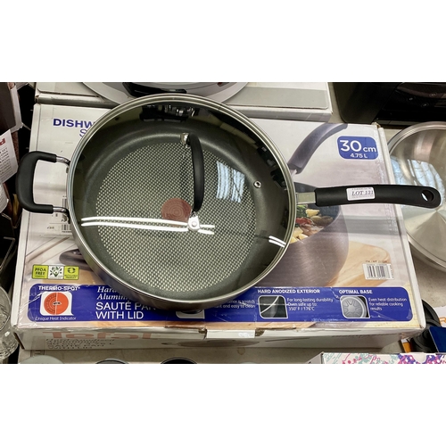 131 - BOXED TEFAL 4.75L HARD ANODISED ALUMINIUM SAUTEE PAN WITH LID TOGETHER WITH A KITCHEN AID 3.L STAINL... 