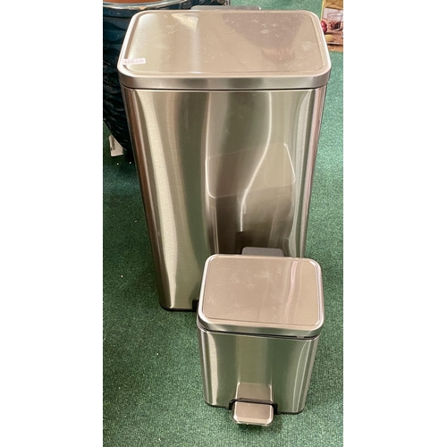 170 - STAINLESS STEEL PEDAL BIN SET - 30L KITCH/5L BATHROOM - SLIGHT DGE TO FACIA