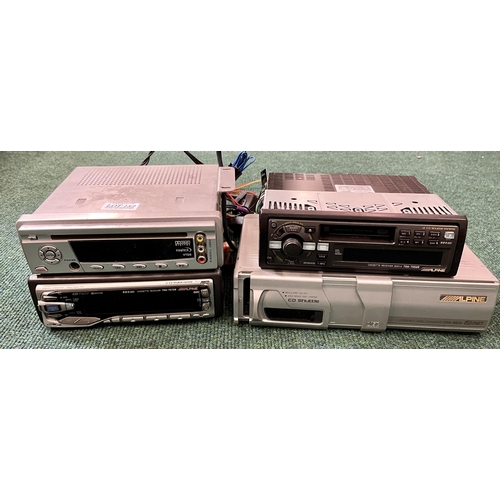 182 - DOLBY DIGITAL VIEWTECH VTD5 DVD PLAYER, AN ALPINE COMPACT DISC CHANGER CHA-S614, AN ALPINE CASSETTE ... 
