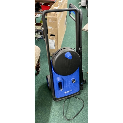 201 - NILFISK CORE 140 HIGH PRESSURE WASHER WITH SOME ACCESORIES