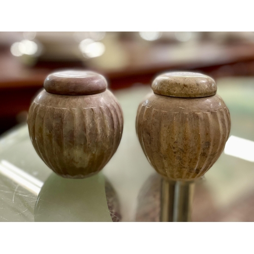 237 - A PAIR OF INDIAN SOAPSTONE COVERED MINIATURE JARS h:10CMS TO LID