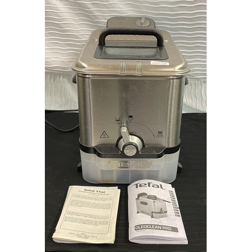 125 - TEFAL OLEO CLEAN DEEP FAT FRYER WITH OIL FILTRATION - PREVIOUS USEAGE