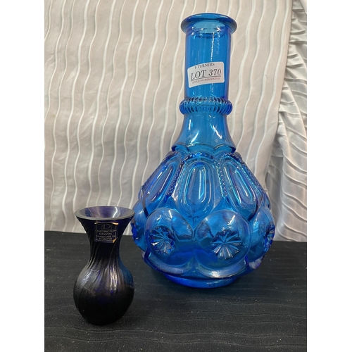 355A - A BLUE MOON & STAR DECANTER (NO STOPPER) & A SMALL DARTINGTON CRYSTAL POSY VASE