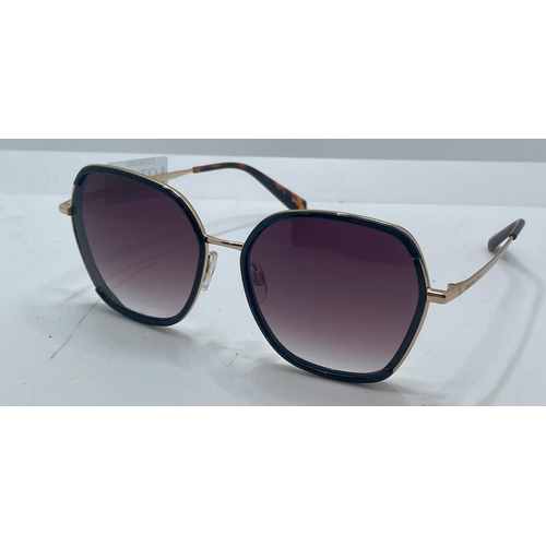 418 - PAIR OF TED BAKER OVERSIZED SUNGLASSES - DELILA - EX DISPLAY