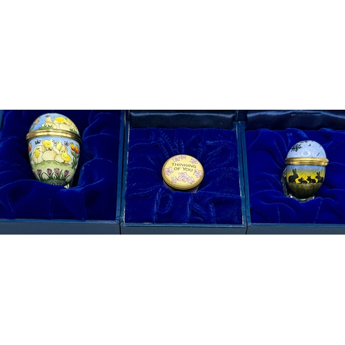 358 - HALCYON DAYS ENAMELS 'THINKING OF YOU' BOX, HALCYON DAYS ENAMELS WATERSHIP DOWN EGG AND A HALCYON DA... 