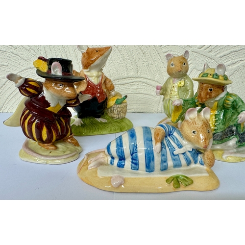 364 - 5 X BRAMBLY HEDGE FIGURES INC. MR SALTAPPLE, PRIMROSE ENTERTAINS, LORD WOODMOUSE, CONKER, WILFRED EN... 