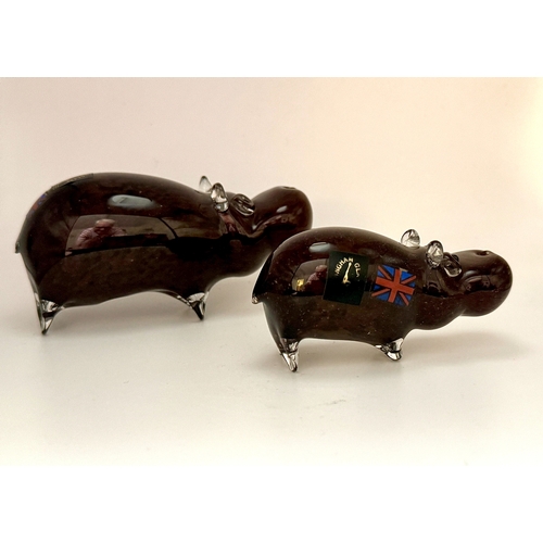 370 - TWO (2) LANGHAM GLASS HIPPO PAPERWEIGHT FIGURINES - MOTHER & CHILD