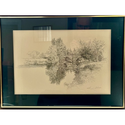 387 - WILLIAM GELDART SIGNED FRAMED LIMITED-EDITION PRINT - BEING 134 OF 600 SHOWING A RIVER SCENE WITH A ... 