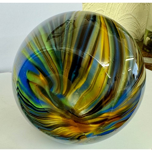 409 - A MURANO MULTI COLOURED DOUBLE GOURD VASE IN THE MANNER OF VITTORIO FERRO -VERTICAL LINES WHITE LINE... 