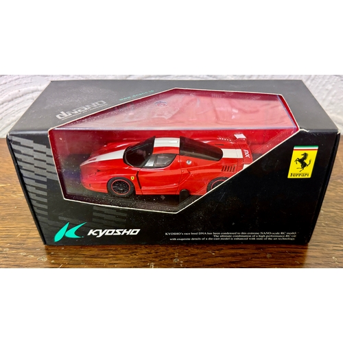 218 - KYOSO DNANO SCALE MODEL BOXED - FERRARI FXX RED, A MASERATI SPYDER GT2001 EDICOLA 1:43 IN BLISTER PA... 