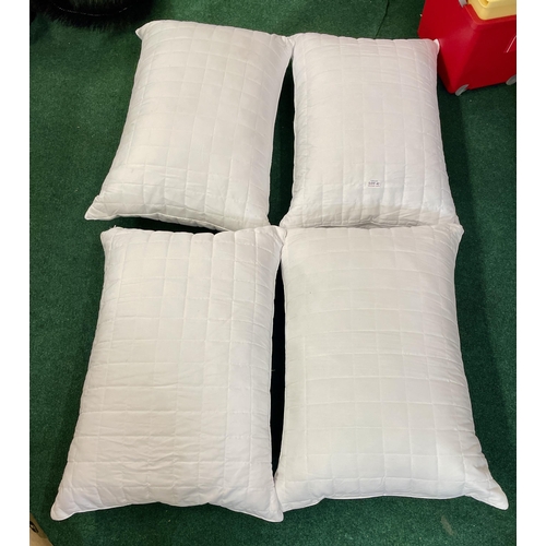 42 - X4 HOTEL GRAND MEMORY FOAM DEEP FILLED BED PILLOWS 50CM X 71CM WITH REMOVABLE WASHABLE COVERS