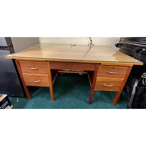 241 - MID CENTURY TWIN PEDESTAL FOUR DRAWER TEAK DESK WITH FITTED GLASS TOP WITH TWO KEYS AND SINGLE TO CE... 