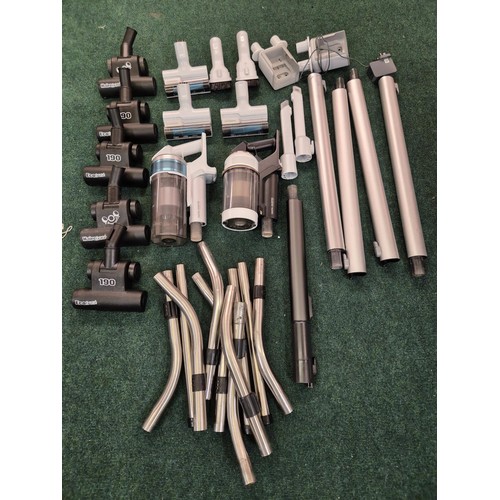 255 - QTY OF HOOVER PARTS INC. HENRY, SAMSUNG JET 70/75, HENRY PIPES, HEADS, BODIES, CHARGERS ETC.