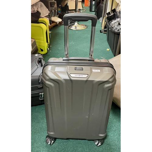 185 - SAMSONITE HARDSIDE CABIN SPINNER SUITCASE - SILVER GREY - WITH USB CHARGER TO TOP