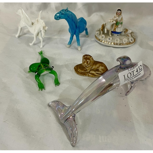 432 - X6 GLASS AND PORCELAIN ANIMAL FIGURINES INCL, GLASS DOLPHIN, GLASS FROG, HORSE, ETC.....