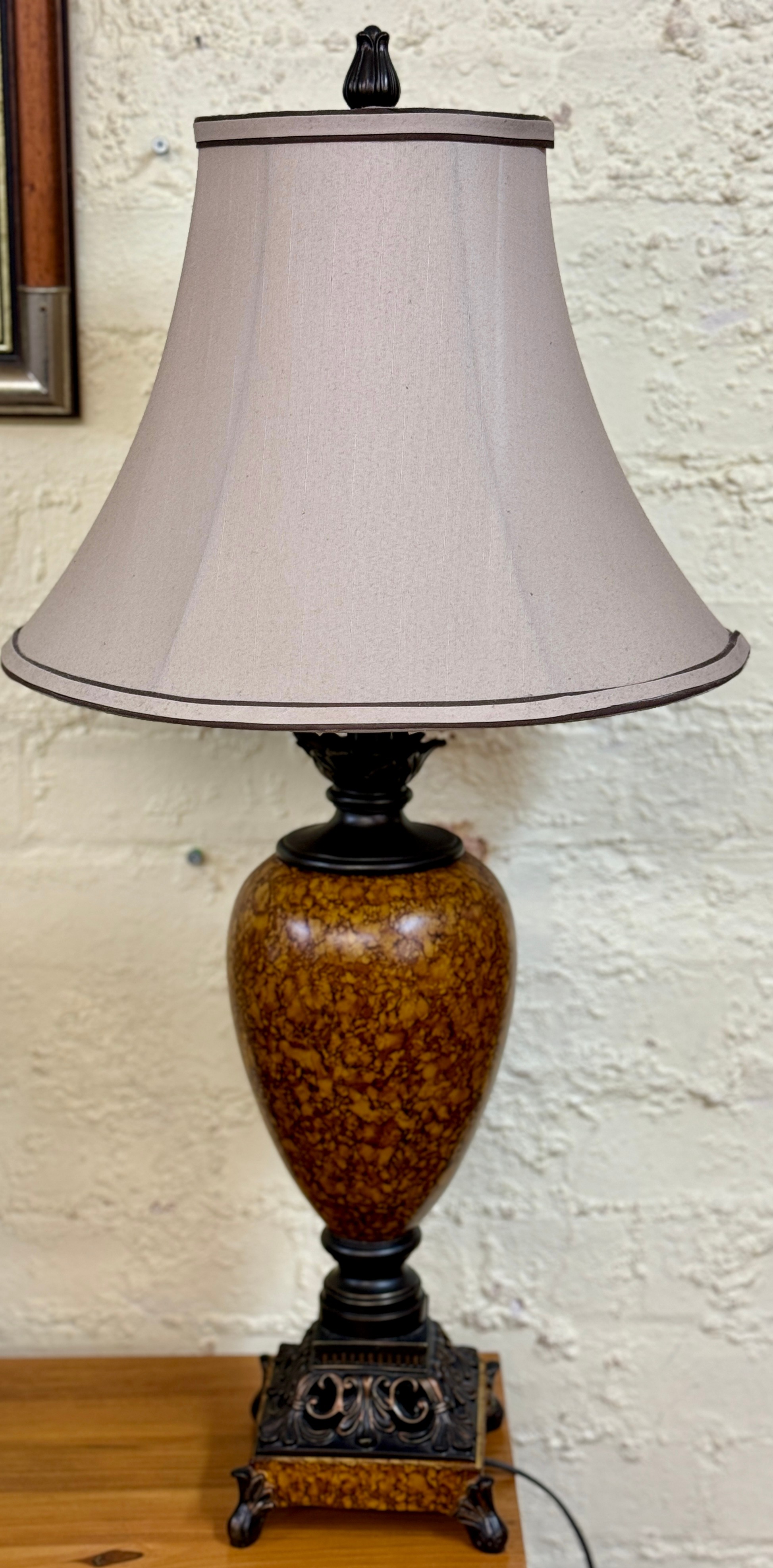 A PAIR TRIESTE 32" FAUX MARBLE TABLE LAMPS & SHADES