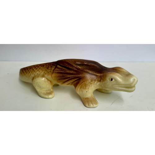 346 - A RARE SYLVAC FIGURE OF A LIZARD OR SALAMANDER IN YELLOW & BROWN -L: 20CMS (APPROX) MARKED TO UNDERS... 