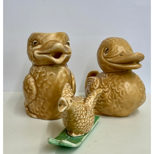 347 - THREE (3) SYLVAC BIRD FIGURES -INCL BEIGE DUCK HANDLED JUG (43), BEIGE DUCK FIGURE (1499) AND BEIGE ... 