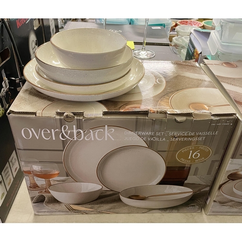 89 - BOXED 16 PIECE OVER AND BACK STONEWARE DINNERWARE SET - OATMEAL