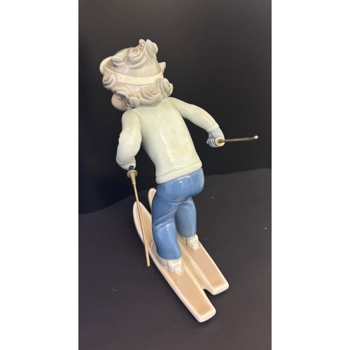 293 - BILLY THE SKIER 5136 LLADRO