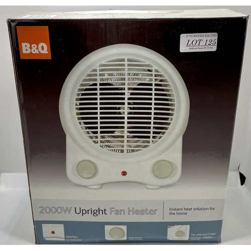 125 - BOXED B & Q 2000W UPRIGHT FAN HEATER