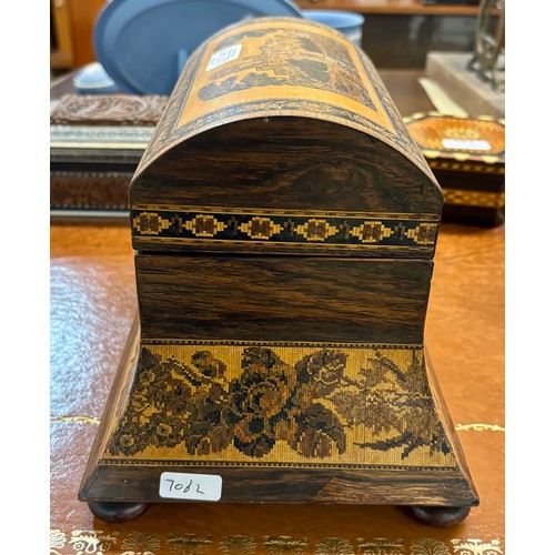 415 - AN ANTIQUE TUNBRIDGE WARE TEA CADDY - DOMED LID ON BUN FEET