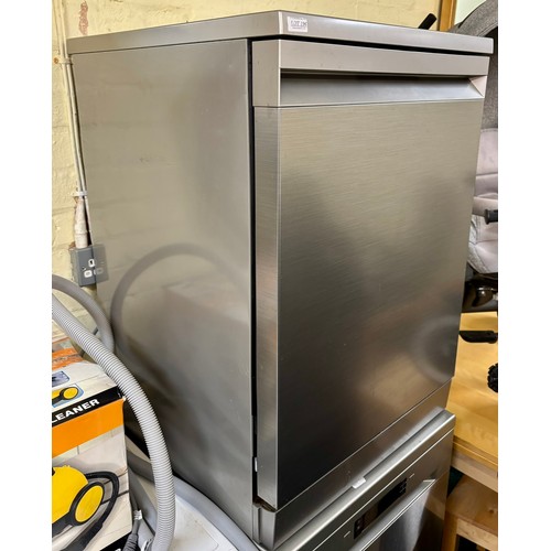 196 - 60CM SAMSUNG SERIES 11 -  14 PLACE SETTING DISHWASHER DW60BG750FSLSA WITH SMARTTHINGS POWERS UP BUT ... 