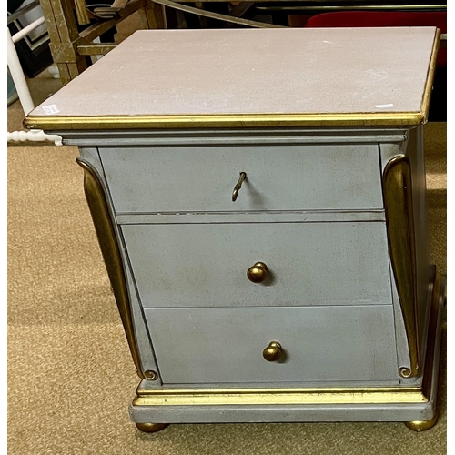 303 - A GILT AND SILVER GREY NIGHTSTAND - WITH THREE DRAWERS -THE TOP DRAWER LOCKABLE WITH TWO LOWER DRAWE... 