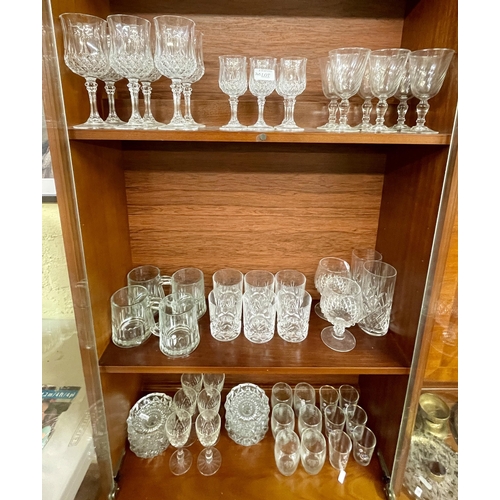 348 - A COLLECTION OF CRYSTAL D'ARC GLASSWARE INC. 6 WINES, 6 SHERRIES, 6 WHISKY, 4 TANKARDS, 2 BRANDIES E... 